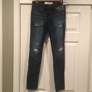Brand new Abercrombie & Fitch skinny jeans!
